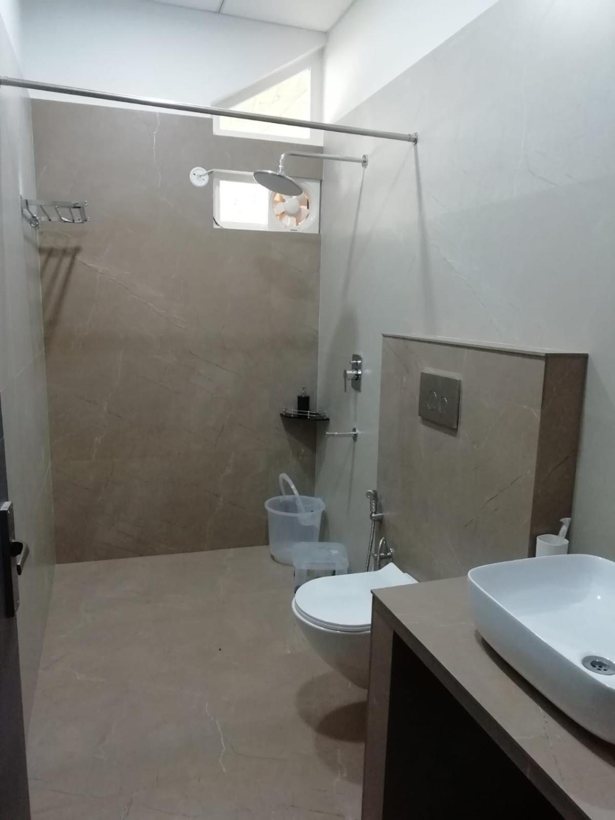 Red Roof Inn Ramnagar  Dış mekan fotoğraf