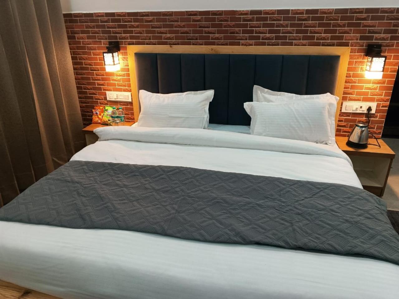Red Roof Inn Ramnagar  Dış mekan fotoğraf