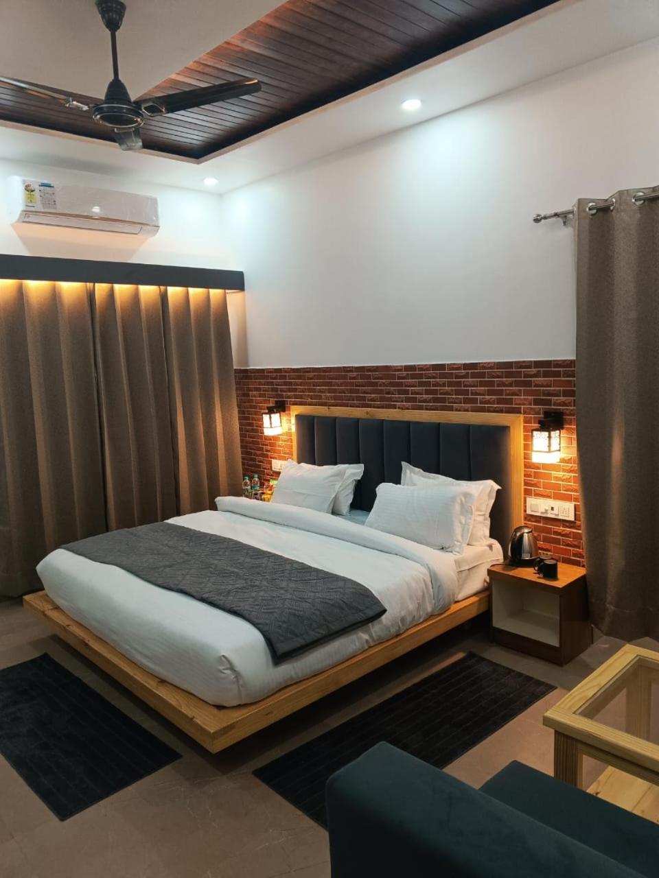 Red Roof Inn Ramnagar  Dış mekan fotoğraf